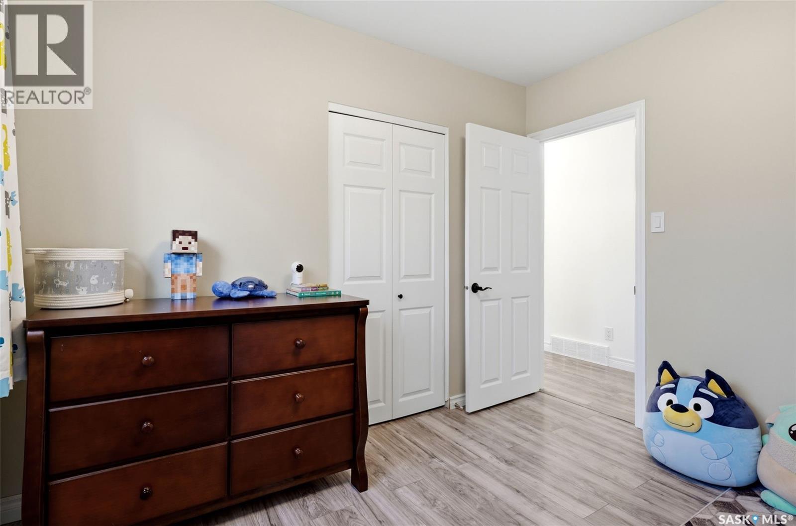 50 Stewart Avenue, Regina, Saskatchewan  S4R 4M4 - Photo 12 - SK047958