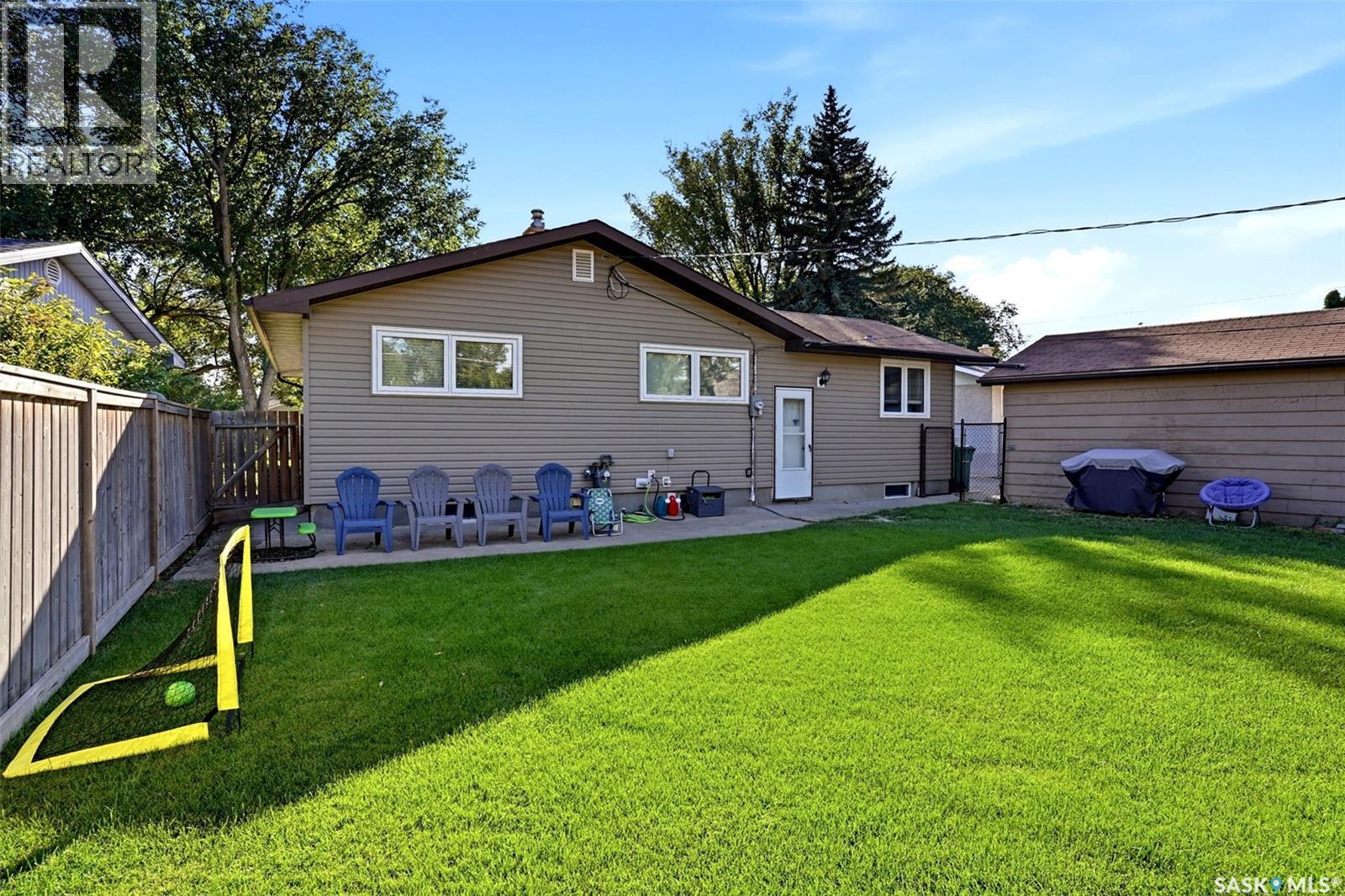 50 Stewart Avenue, Regina, Saskatchewan  S4R 4M4 - Photo 32 - SK047958