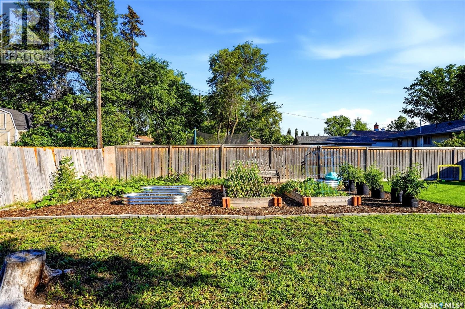 50 Stewart Avenue, Regina, Saskatchewan  S4R 4M4 - Photo 35 - SK047958