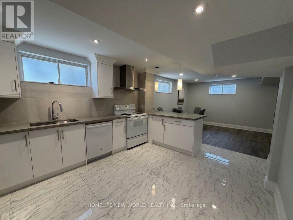63a Roosevelt Drive, Richmond Hill, Ontario  L4C 6V2 - Photo 38 - N13769824