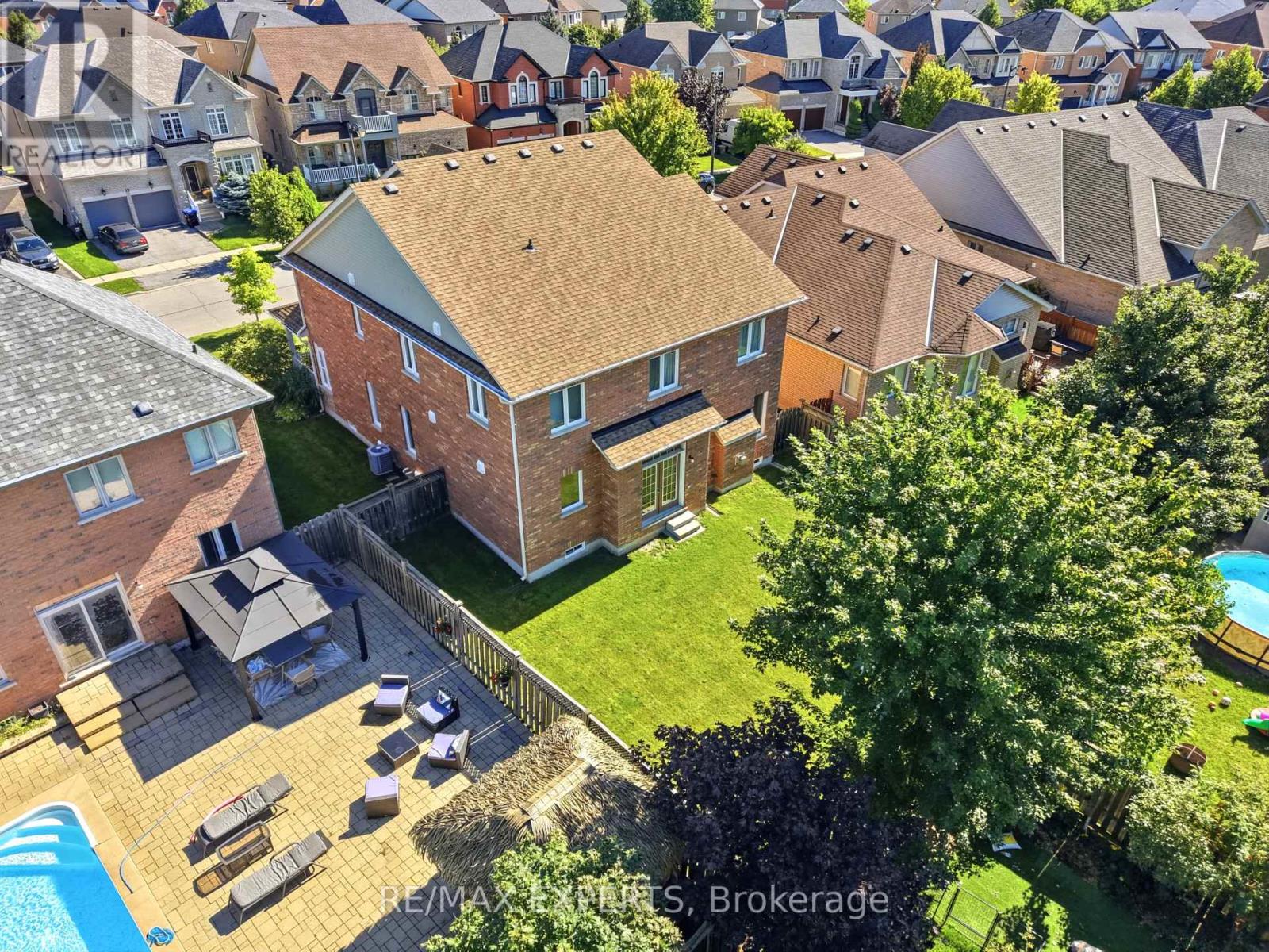 18 Vista Drive, Bradford West Gwillimbury, Ontario L3Z 0B6 - Photo 43 - N13769864