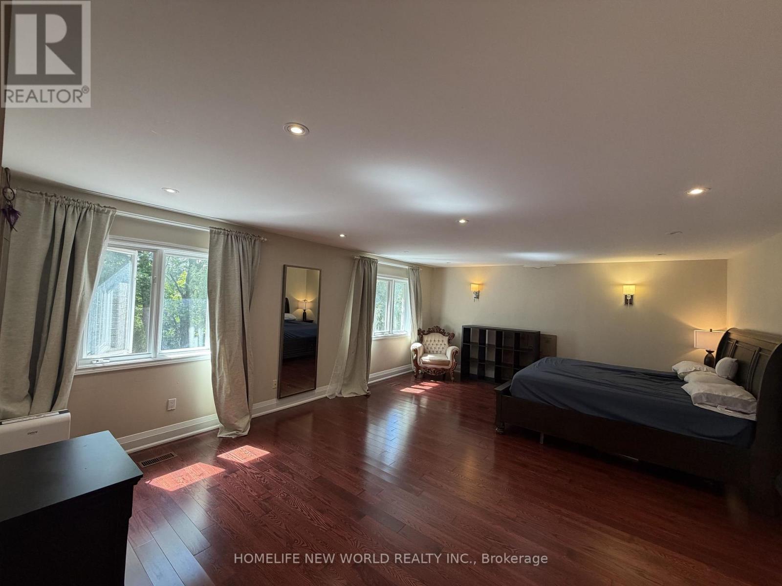 (Upper) - 63a Roosevelt Drive, Richmond Hill, Ontario  L4C 6V2 - Photo 23 - N13769870