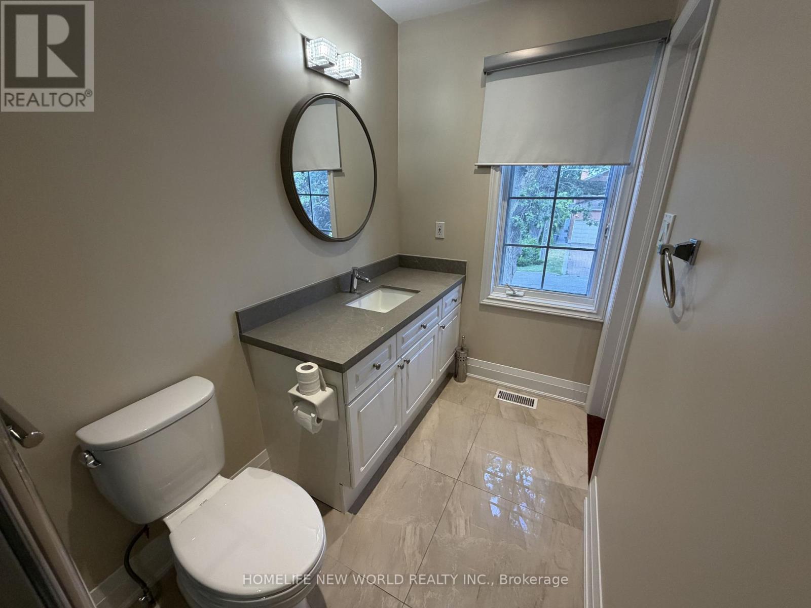 (Upper) - 63a Roosevelt Drive, Richmond Hill, Ontario  L4C 6V2 - Photo 34 - N13769870