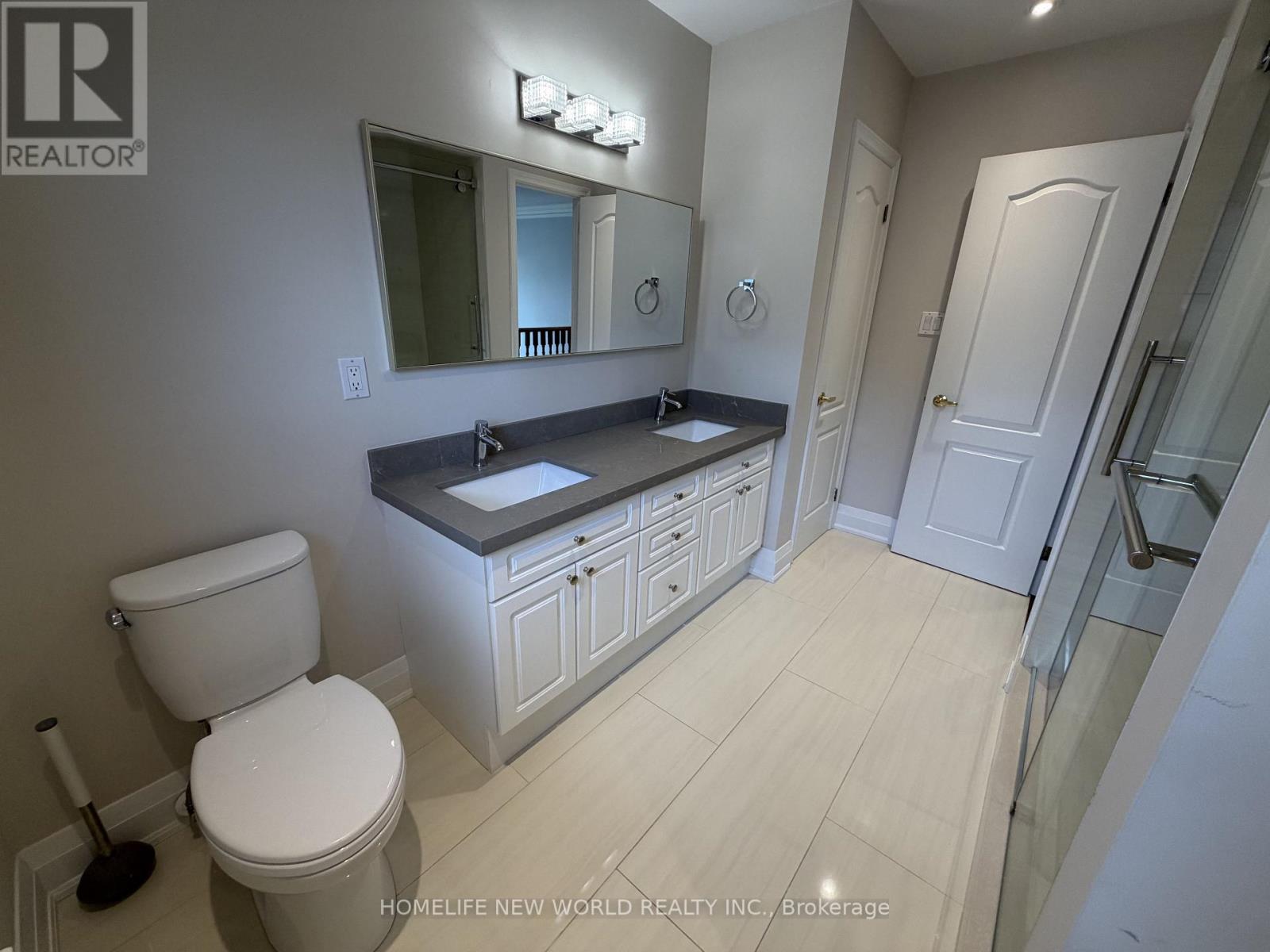 (Upper) - 63a Roosevelt Drive, Richmond Hill, Ontario  L4C 6V2 - Photo 36 - N13769870