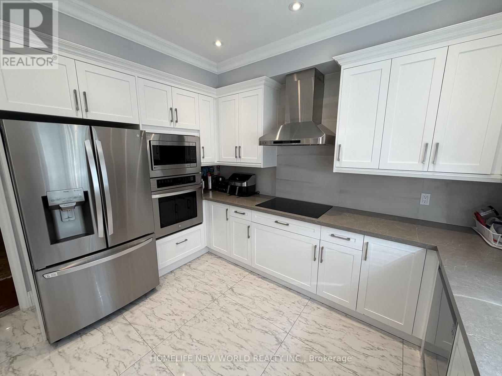 (Upper) - 63a Roosevelt Drive, Richmond Hill, Ontario  L4C 6V2 - Photo 7 - N13769870
