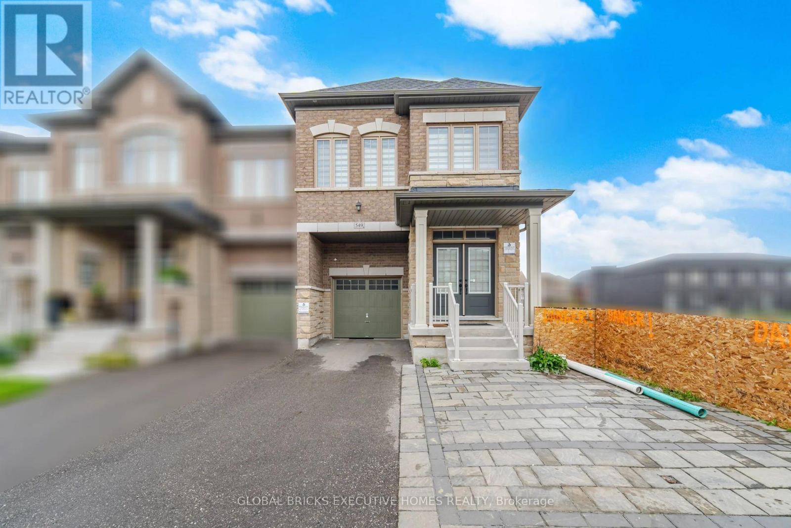 549 Barons Street, Vaughan, Ontario  L4H 3N5 - Photo 3 - N13769892