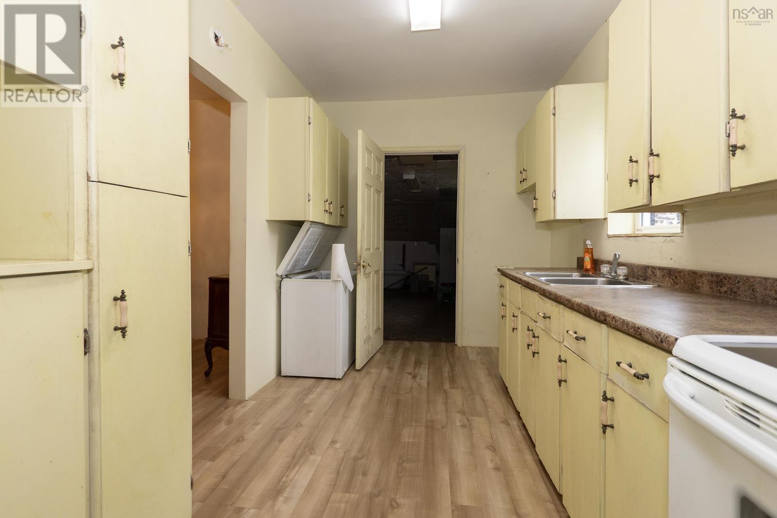 37 Drummond Street photo 11