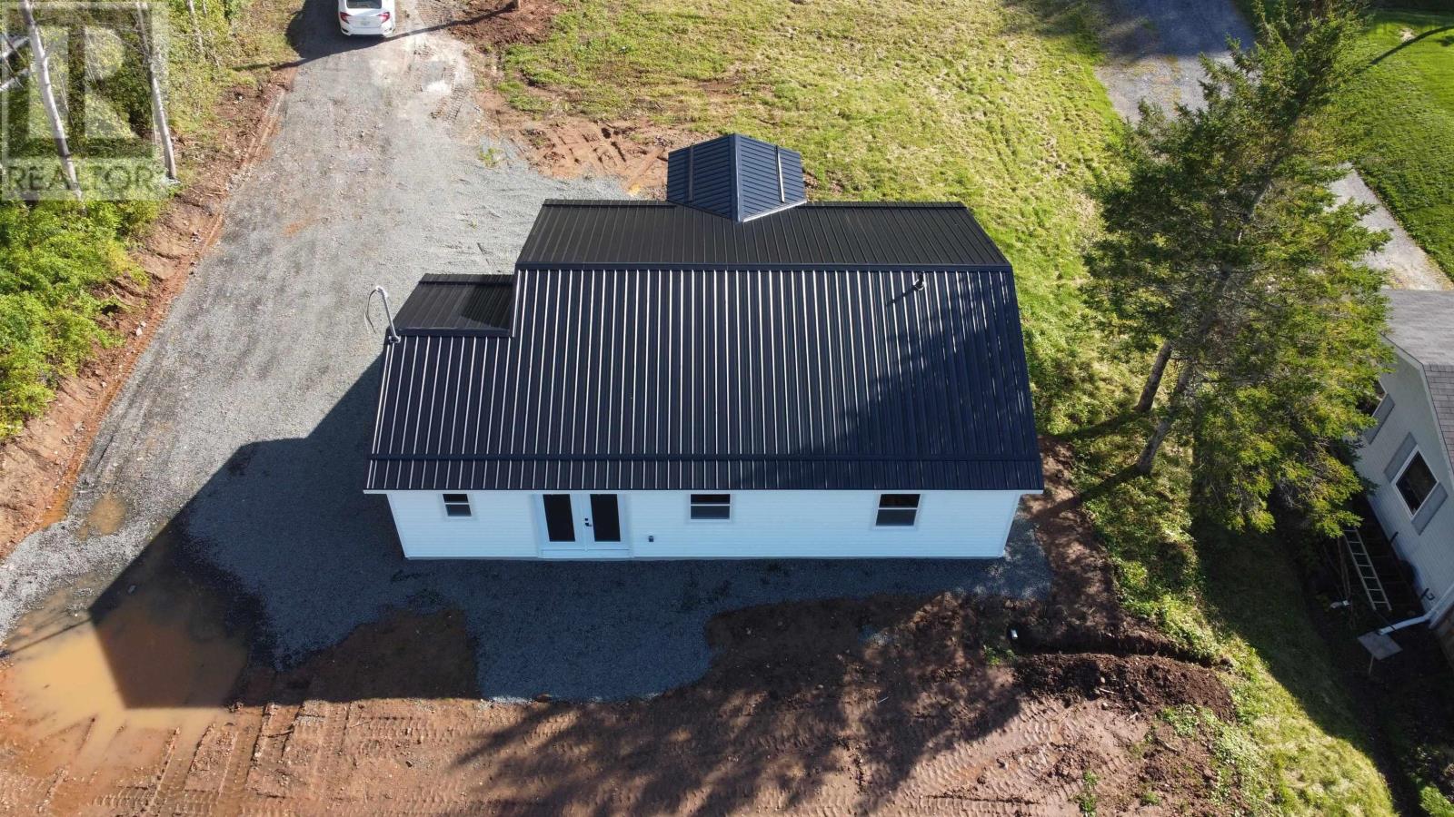 1059 Wentworth Road, Sweets Corner, Nova Scotia  B0N 2T0 - Photo 5 - 202622909