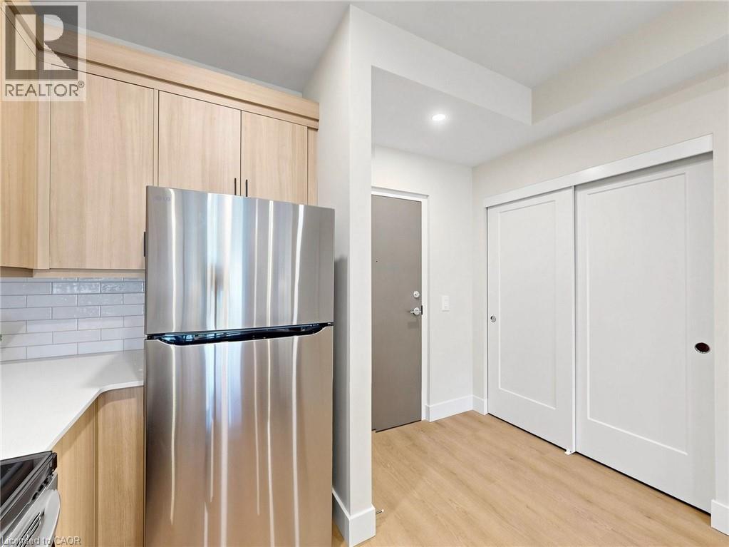935 W Twamley Street W, North Perth, Ontario  N4W 1M0 - Photo 17 - 40862203