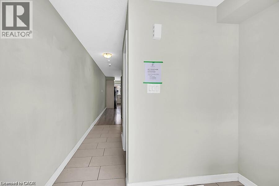457 Queen Mary Drive, Brampton, Ontario  L7A 4L2 - Photo 5 - 40862344