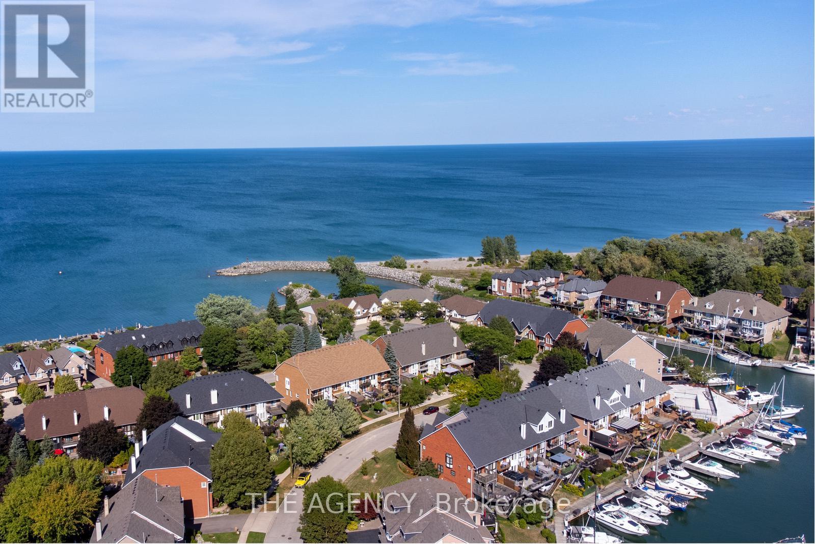 26 Harbour Drive, Hamilton (Lakeshore), Ontario  L8E 4Z5 - Photo 2 - X13769834