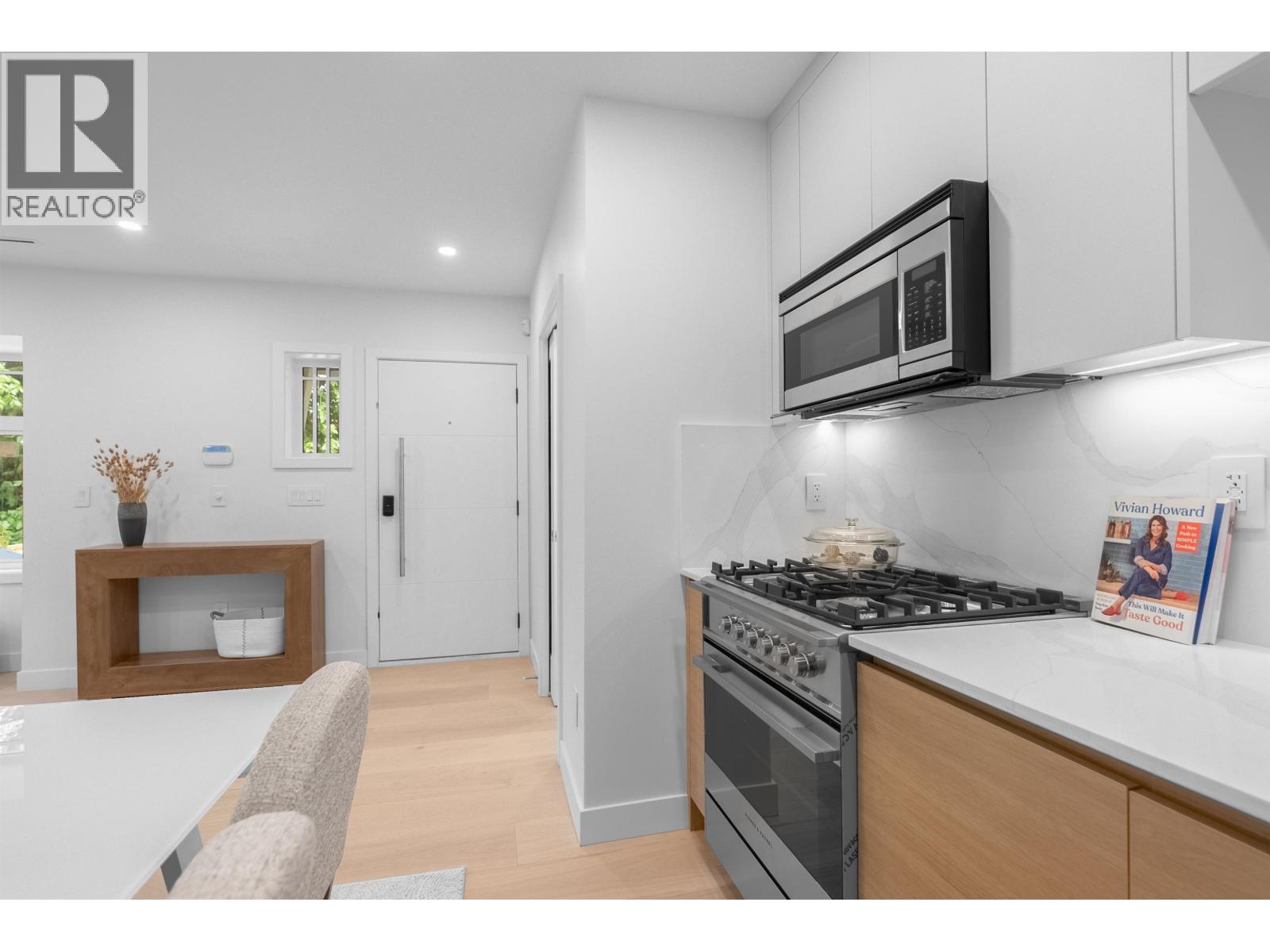 A 3672 W 1st Avenue, Vancouver, British Columbia  V6R 1H2 - Photo 23 - R3163704