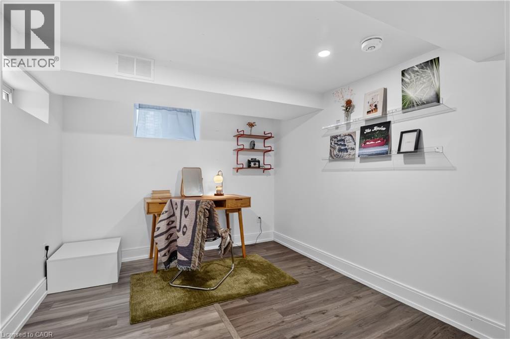 225 Charlton Avenue E, Hamilton, Ontario  L8N 1Z2 - Photo 39 - 40862019