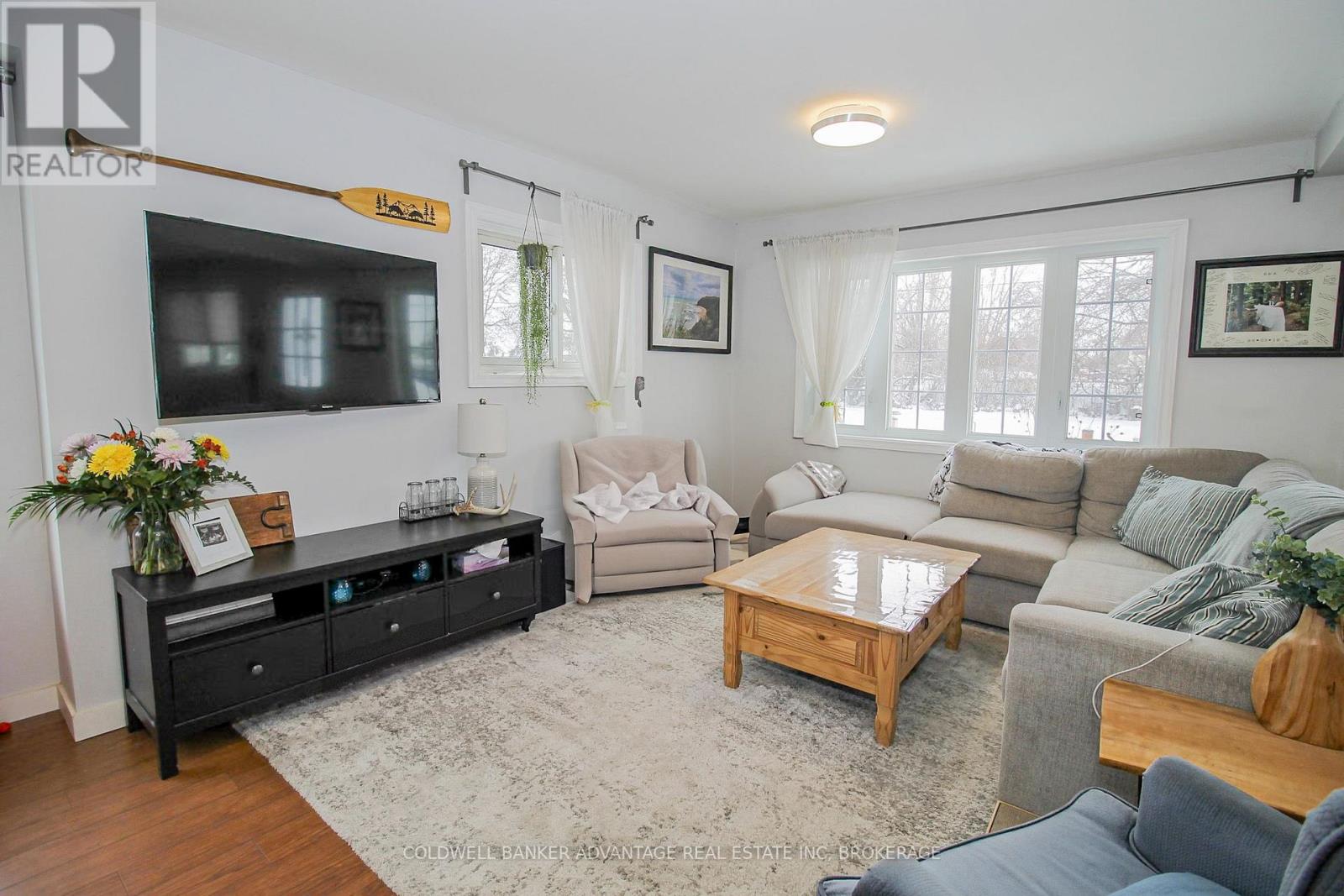 13 Alberta Street, Welland (Lincoln/crowland), Ontario  L3B 2V6 - Photo 4 - X13769924