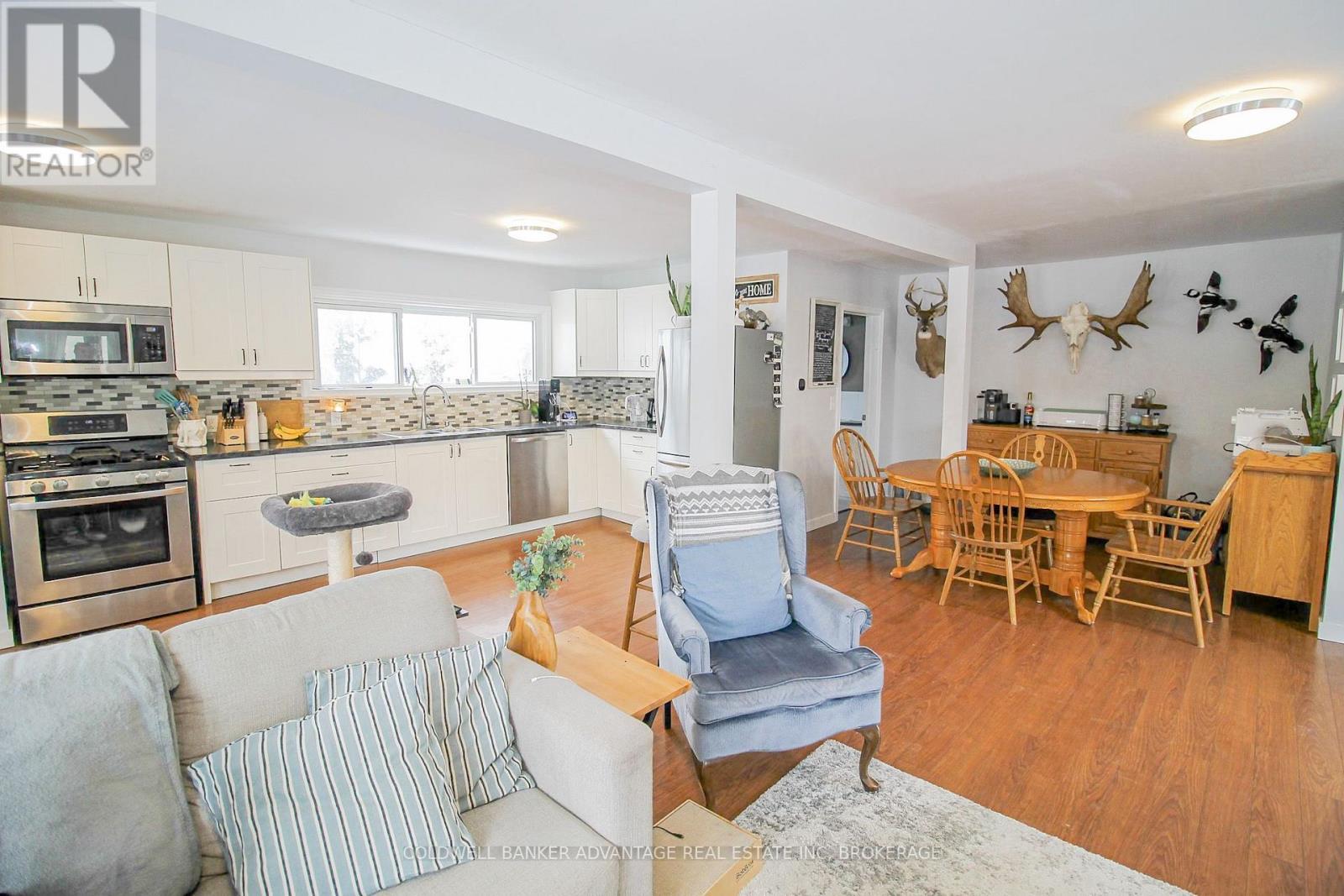 13 Alberta Street, Welland (Lincoln/crowland), Ontario  L3B 2V6 - Photo 7 - X13769924