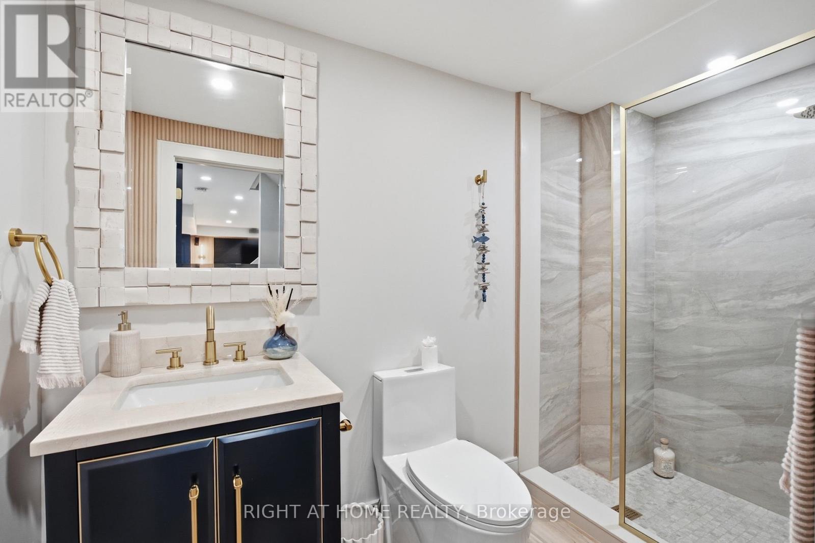 217 Rosanna Crescent, Vaughan, Ontario L6A 2T3 - Photo 44 - N13769944