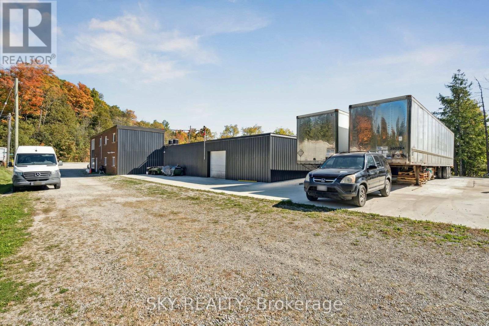 12475 5th Line, Halton Hills, Ontario N0B 2K0 - Photo 2 - W13769928