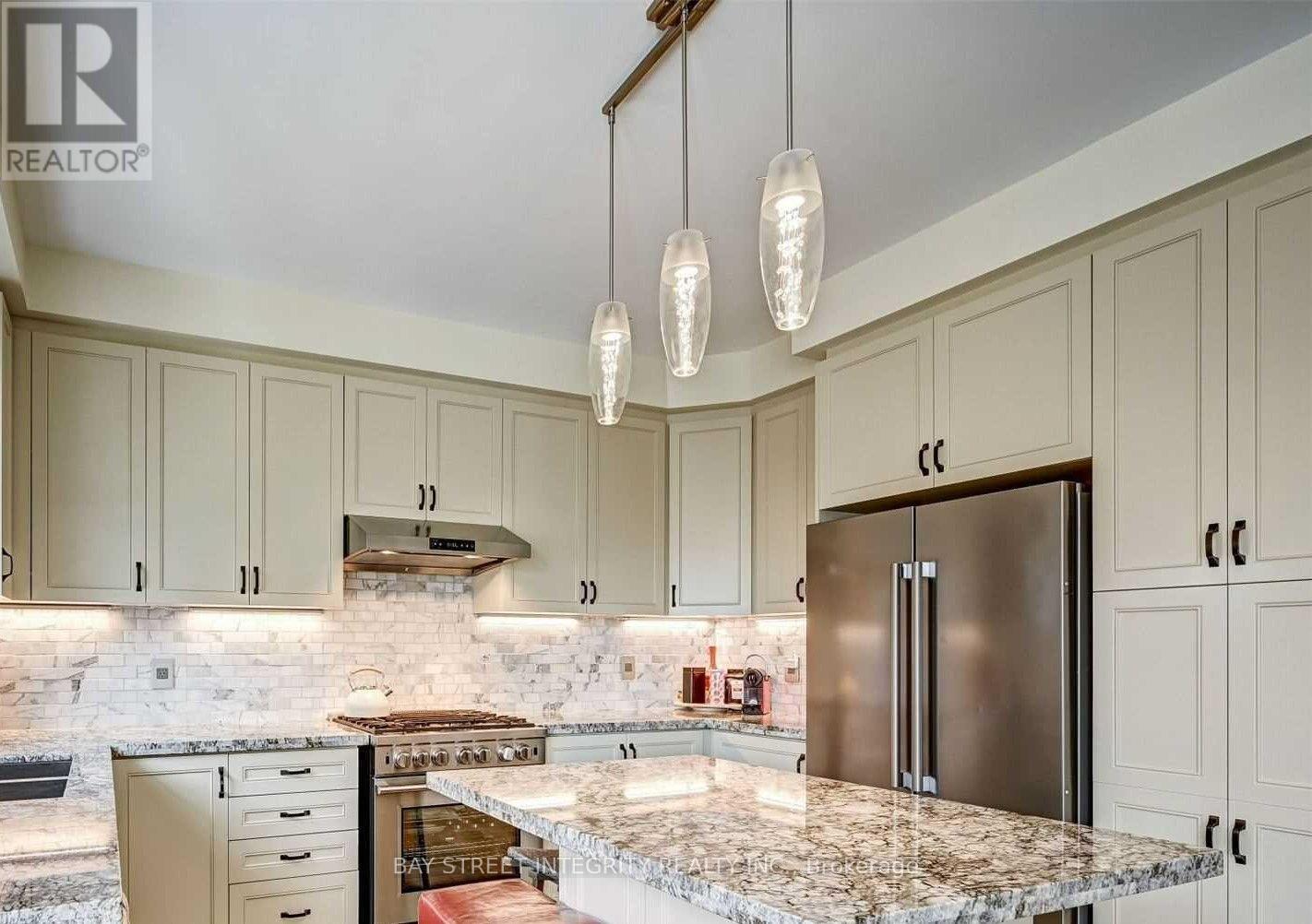 537 Stream Crescent, Oakville, Ontario L6M 1N7 - Photo 9 - W13769940