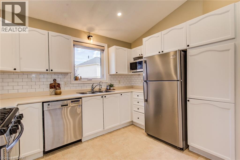 245 Schneller Drive, Baden, Ontario  N3A 2K9 - Photo 16 - 40860782