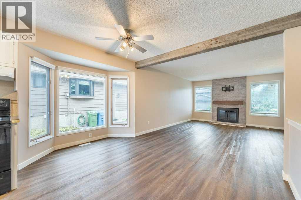 616 Deer Park Way SE, Calgary, Alberta  T2J 5L9 - Photo 10 - A2339757