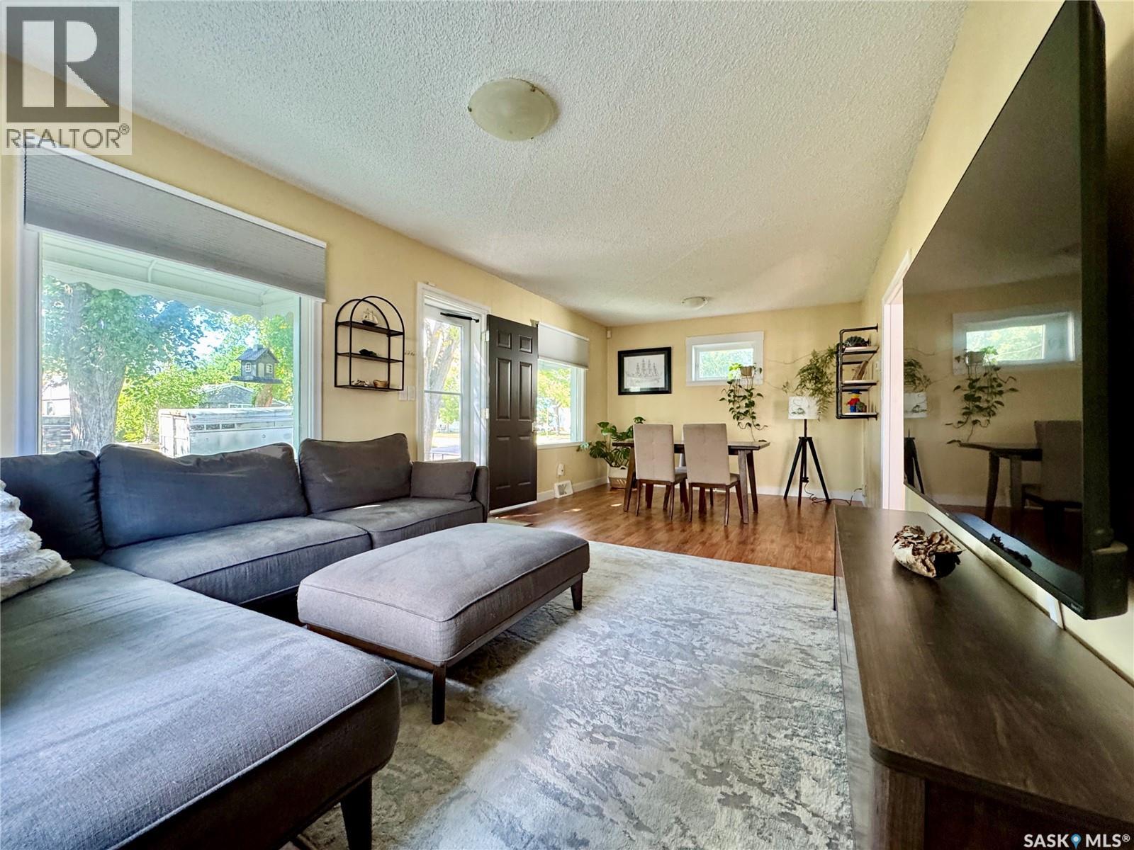 51 James Avenue, Yorkton, Saskatchewan  S3N 2C3 - Photo 10 - SK048131