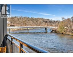 7 GRAND RIVER Street N Unit# 203, Paris, Ontario