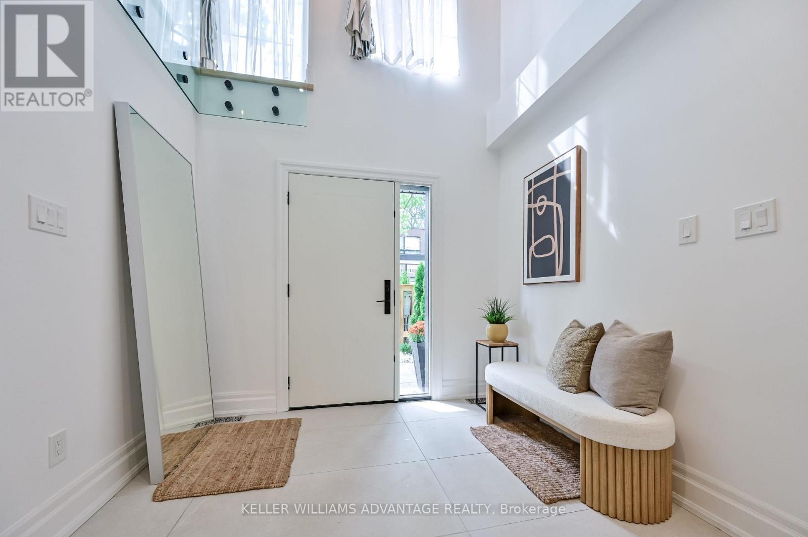 17 B Haig Avenue, Toronto, Ontario  M1N 2W2 - Photo 4 - E13770032