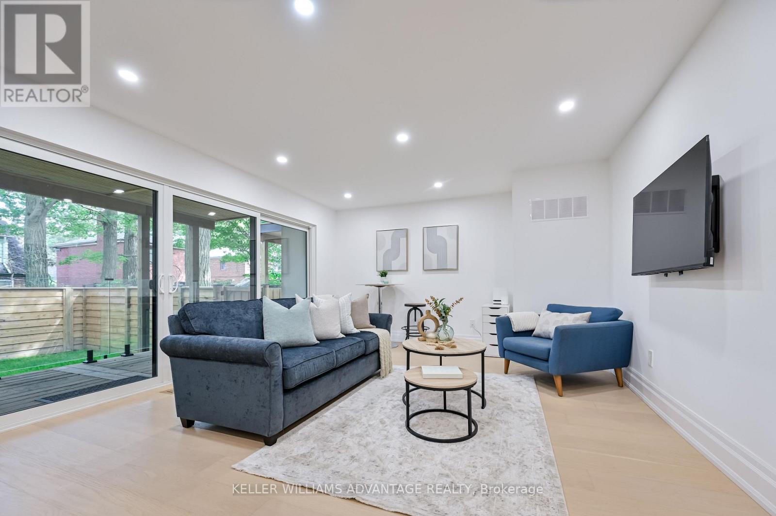 17 B Haig Avenue, Toronto, Ontario  M1N 2W2 - Photo 7 - E13770032