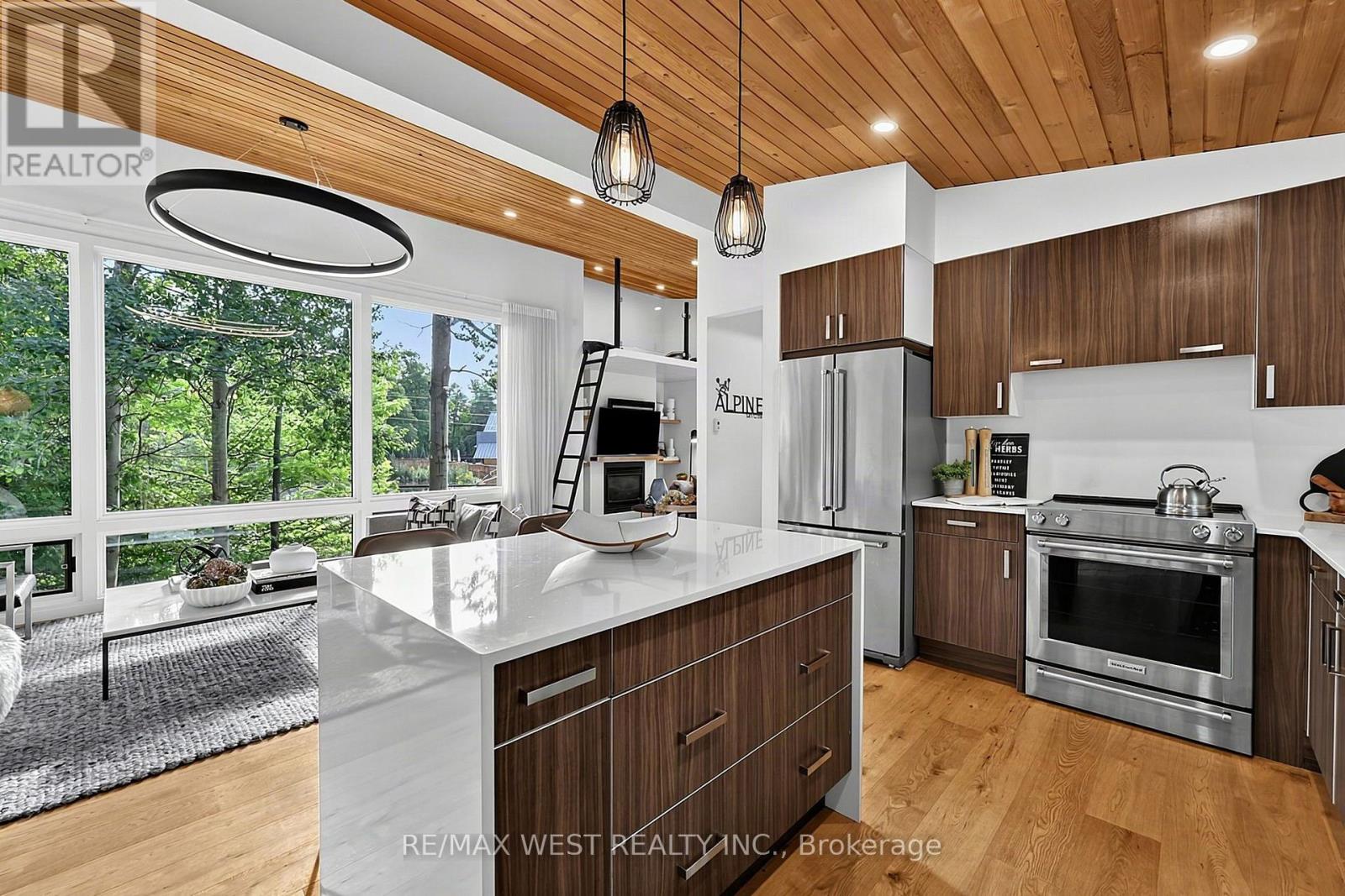112 Kitzbuhl Crescent, Blue Mountains, Ontario  L9Y 0S5 - Photo 18 - X13770024