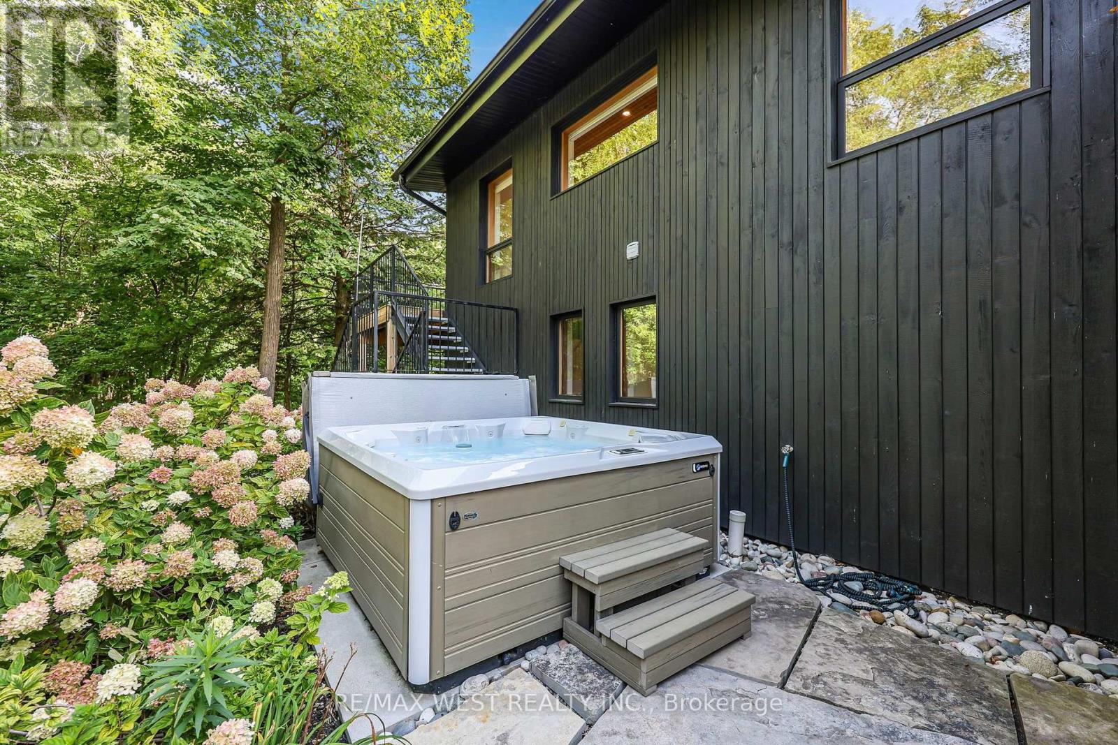 112 Kitzbuhl Crescent, Blue Mountains, Ontario  L9Y 0S5 - Photo 41 - X13770024