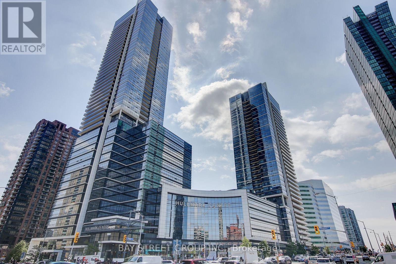 811 - 2 ANNDALE DRIVE, Toronto, Ontario