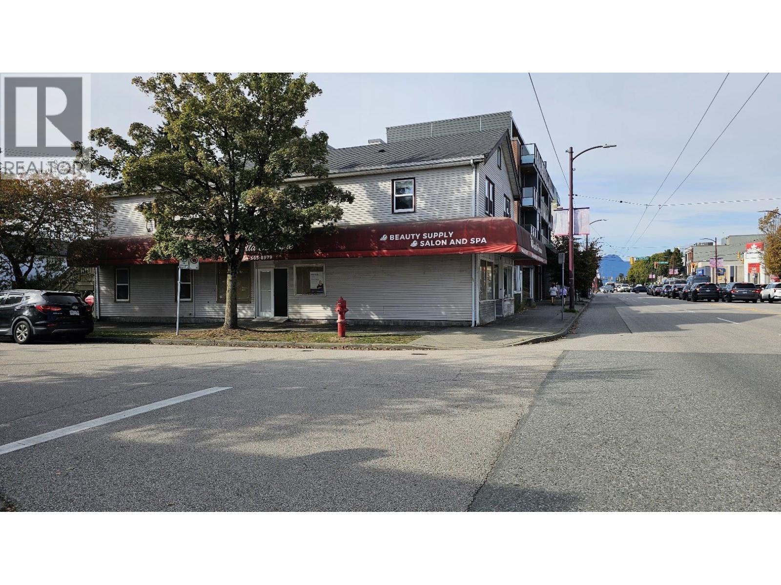 6585 Victoria Drive, Vancouver, British Columbia  V5P 3X8 - Photo 4 - C8081817