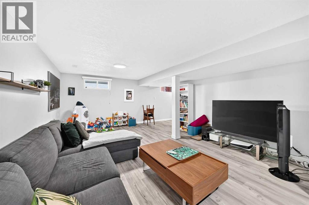 7427 Fountain Road Se, Calgary, Alberta  T2H 0W9 - Photo 26 - A2341966