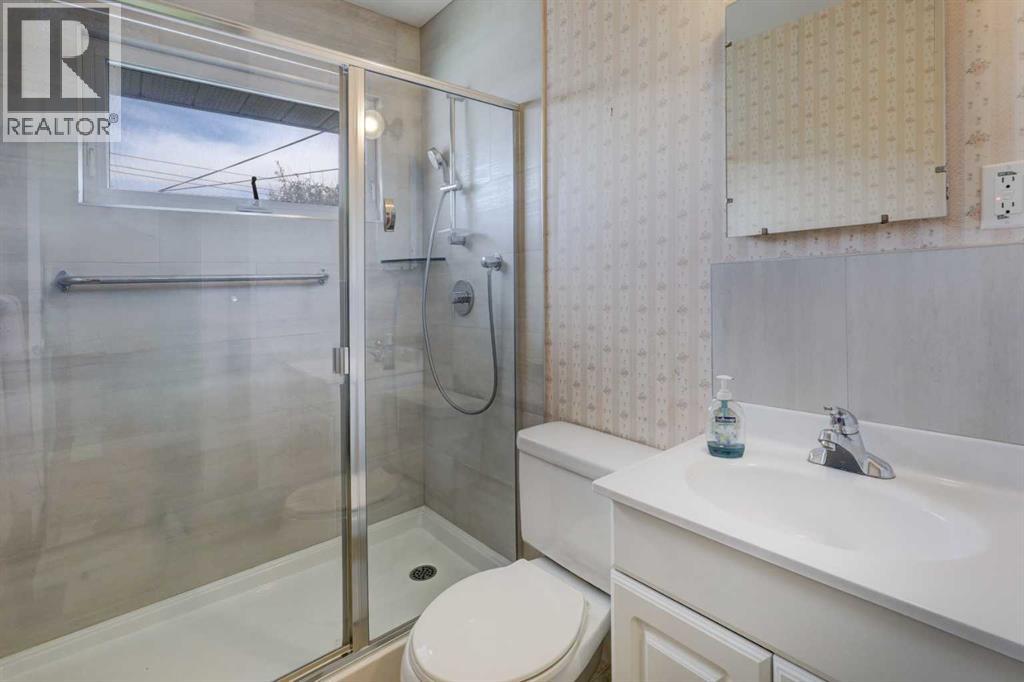 50 Thornlee Crescent NW, Calgary, Alberta  T2K 2W8 - Photo 21 - A2342056