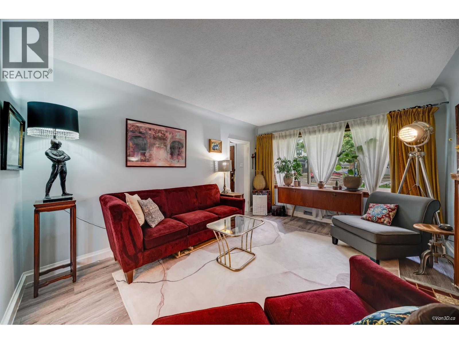 1978 E 8th Avenue, Vancouver, British Columbia V5N 1V1 - Photo 9 - R3160500