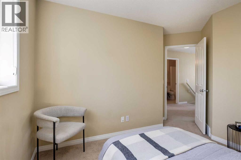 38 Spring Crescent Sw, Calgary, Alberta  T3H 3V2 - Photo 25 - A2341197