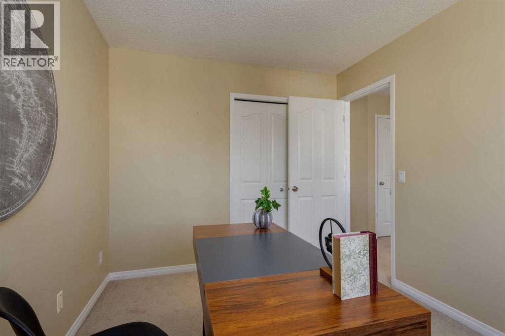 38 Spring Crescent Sw, Calgary, Alberta  T3H 3V2 - Photo 29 - A2341197