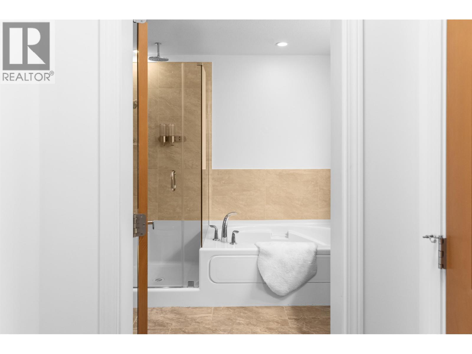 301 11887 Burnett Street, Maple Ridge, British Columbia  V2X 6P6 - Photo 21 - R3162944