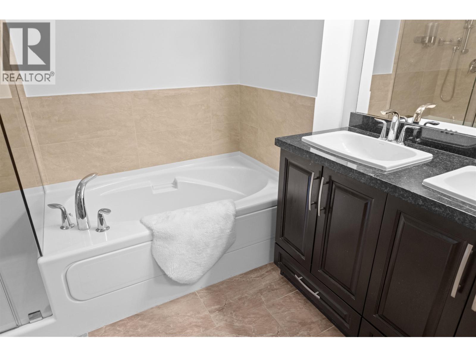 301 11887 Burnett Street, Maple Ridge, British Columbia  V2X 6P6 - Photo 24 - R3162944