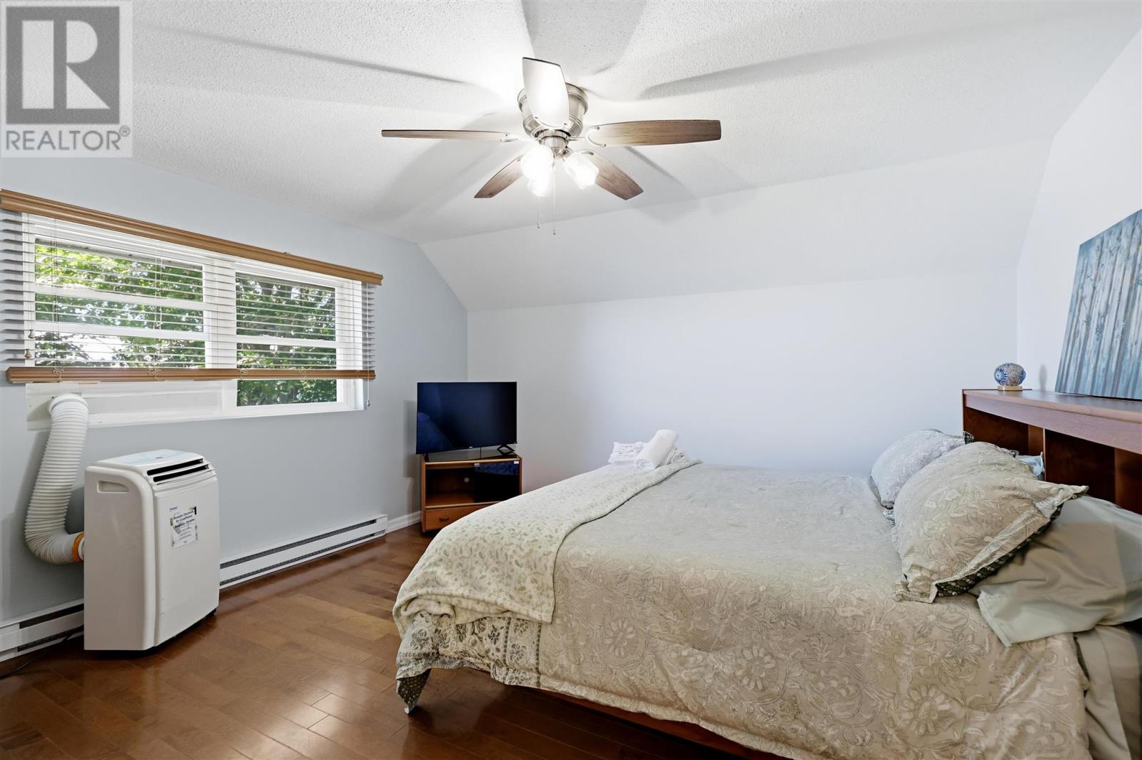 333 Sunnyside Beach Rd, Sault Ste. Marie, Ontario P6A 6K4 - Photo 14 - SM262451