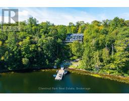 98 WOODLAND DRIVE