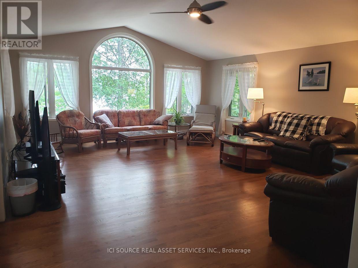 703 Davidson Lane, Mcnab/braeside, Ontario  K0A 3L0 - Photo 15 - X13707476