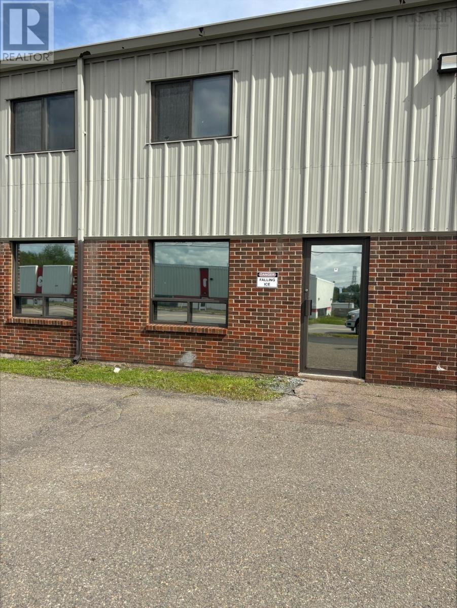 7 100 Macgregor Avenue, Stellarton, Nova Scotia  B0K 1S0 - Photo 2 - 202622967