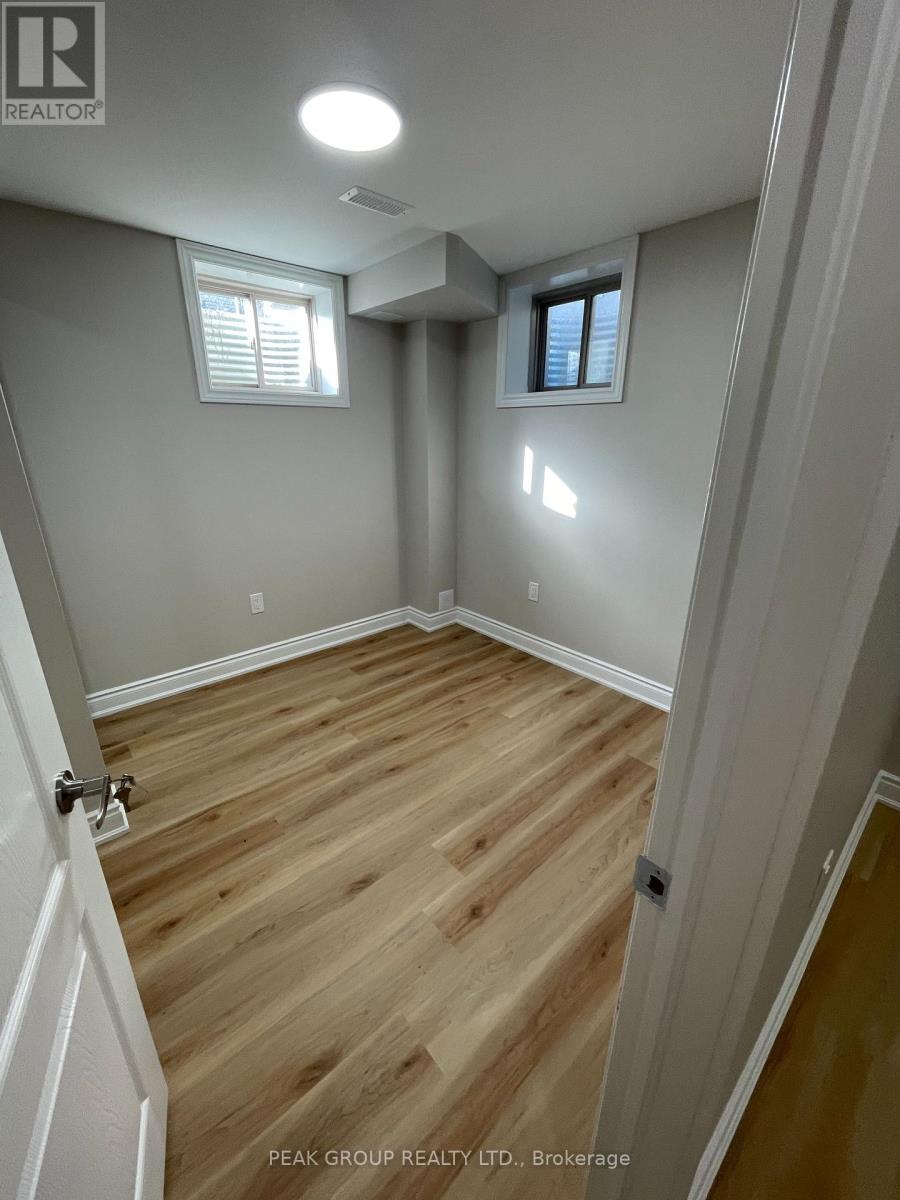 Lower - 21 Keelson Street, Welland, Ontario  L3B 0M2 - Photo 10 - X13770388