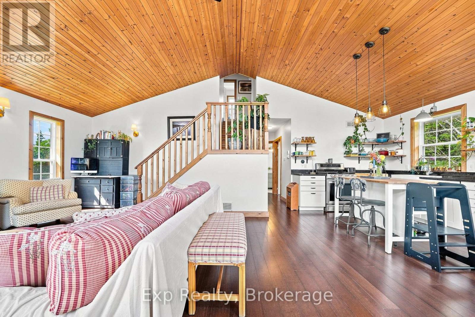 1358 County Road 24 Road, Prince Edward County, Ontario  K0K 2P0 - Photo 15 - X13770454