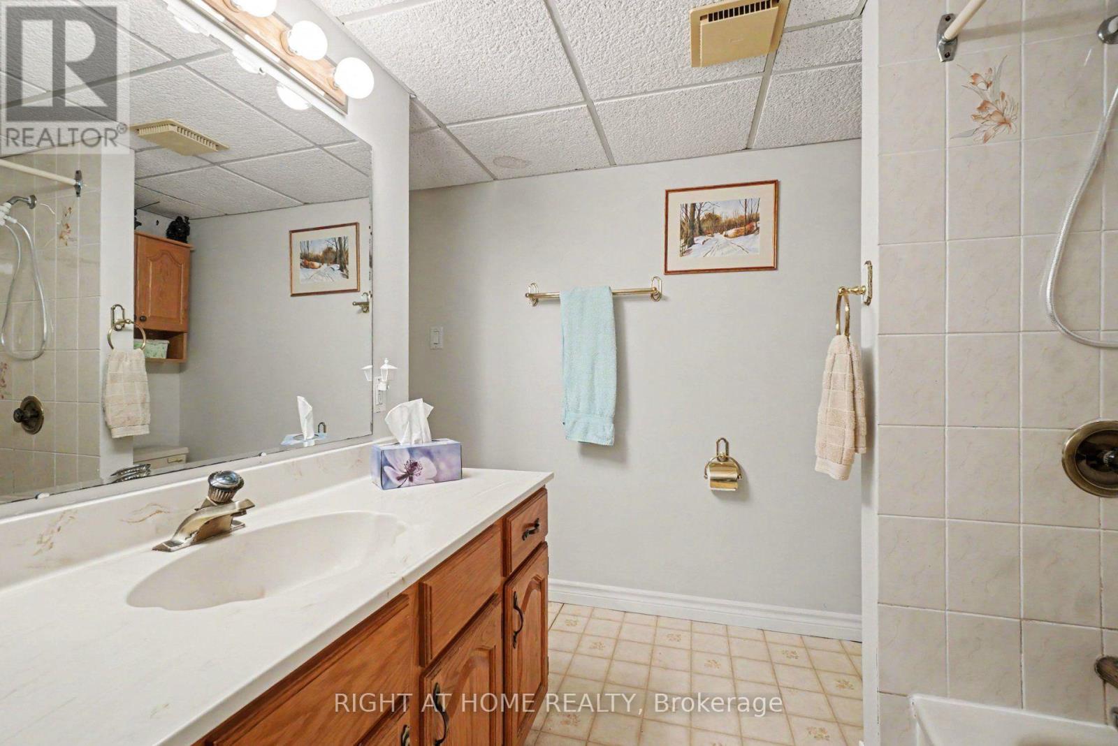 1275 Byrnes Terrace, Ottawa, Ontario  K4C 1A9 - Photo 30 - X13770436