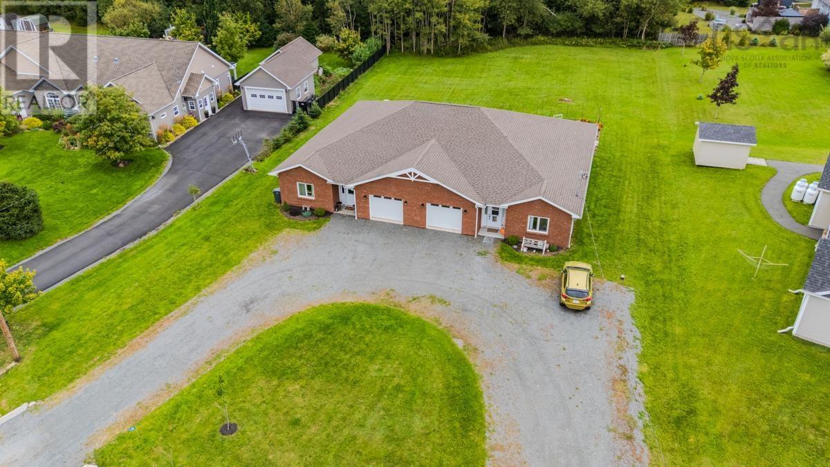144-146 Village Line Avenue, Valley, Nova Scotia  B2N 0J3 - Photo 25 - 202622330