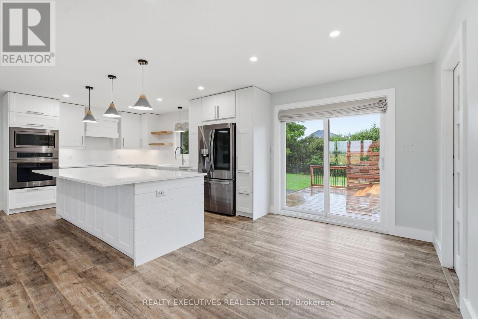 25 Crysler Station Road, North Stormont, Ontario  K0A 1R0 - Photo 10 - X13770516