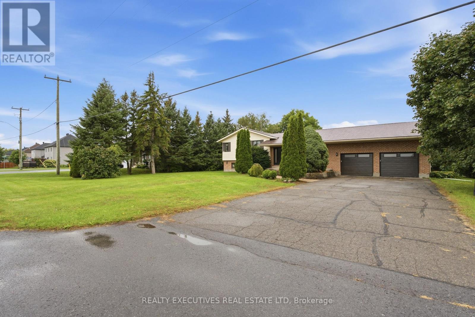25 Crysler Station Road, North Stormont, Ontario  K0A 1R0 - Photo 37 - X13770516