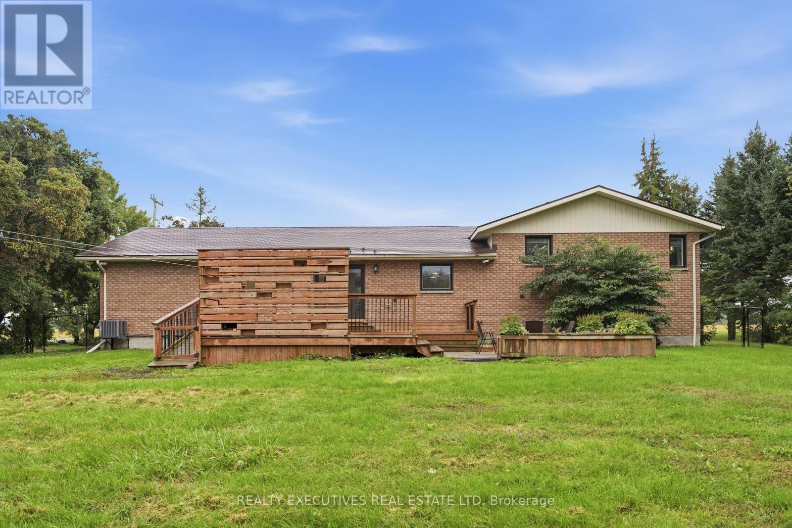 25 Crysler Station Road, North Stormont, Ontario  K0A 1R0 - Photo 40 - X13770516
